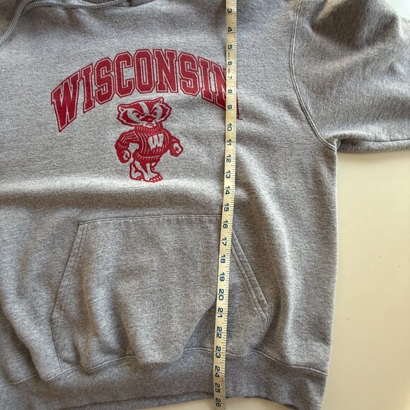 Champion University of Wisconsin Hoodie - Unisex size L - Picture 4 of 7